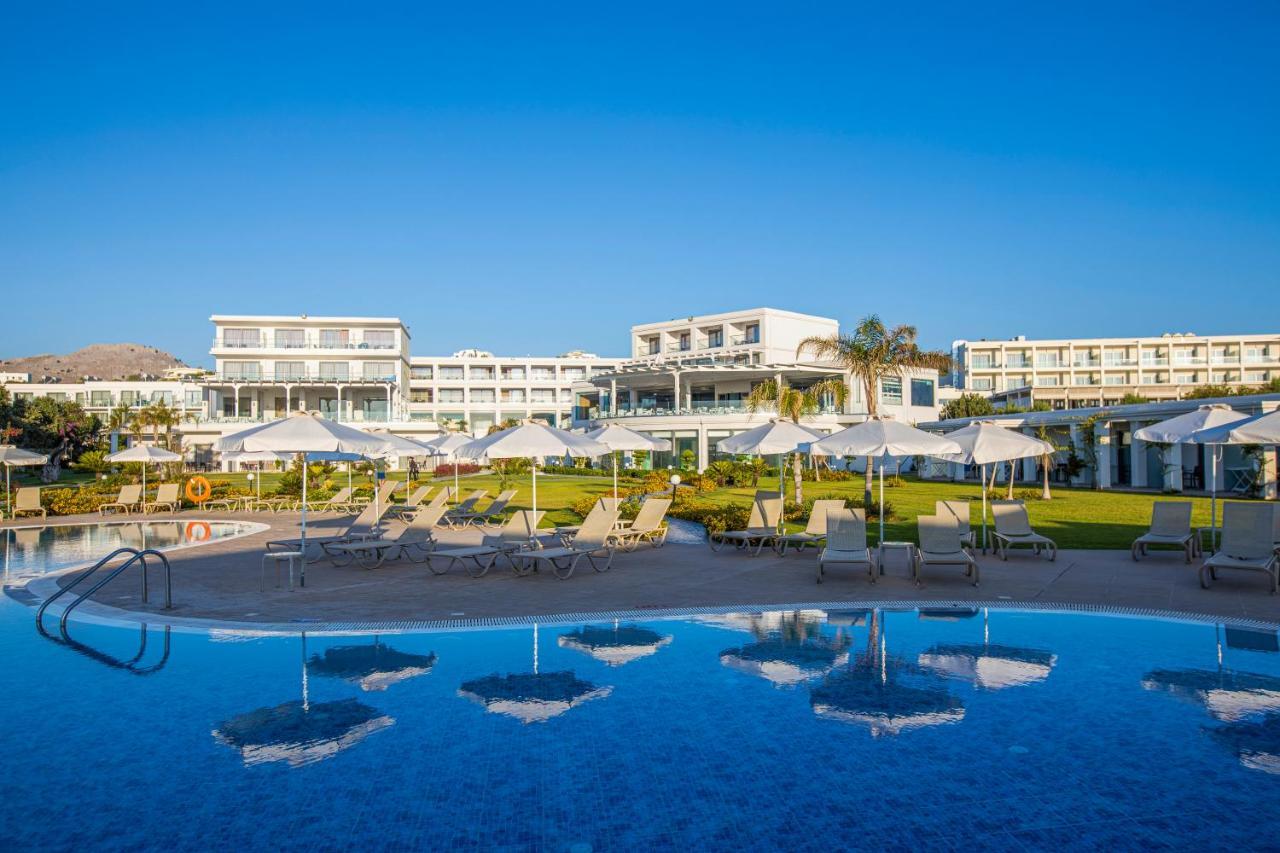 Asterias Beach Resort อาฟานโท ภายนอก รูปภาพ