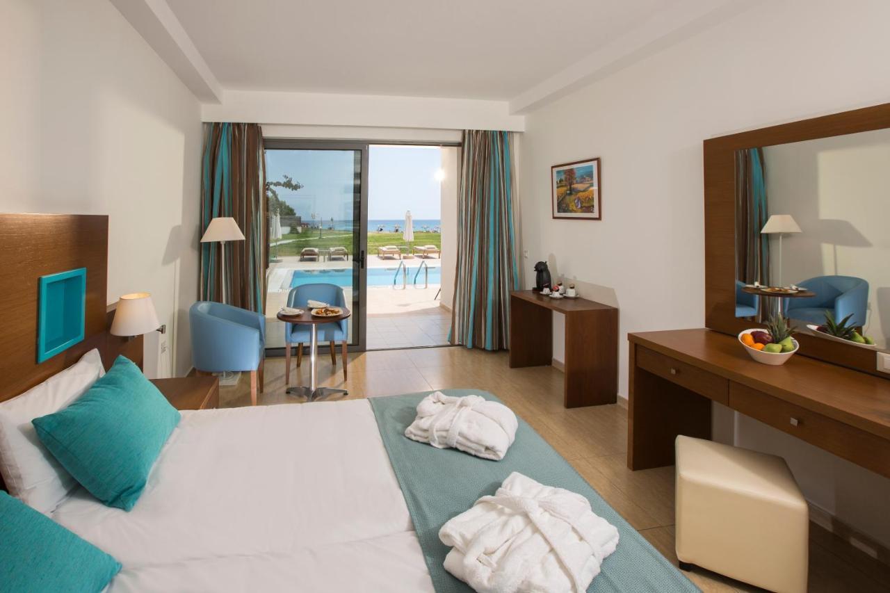 Asterias Beach Resort อาฟานโท ภายนอก รูปภาพ