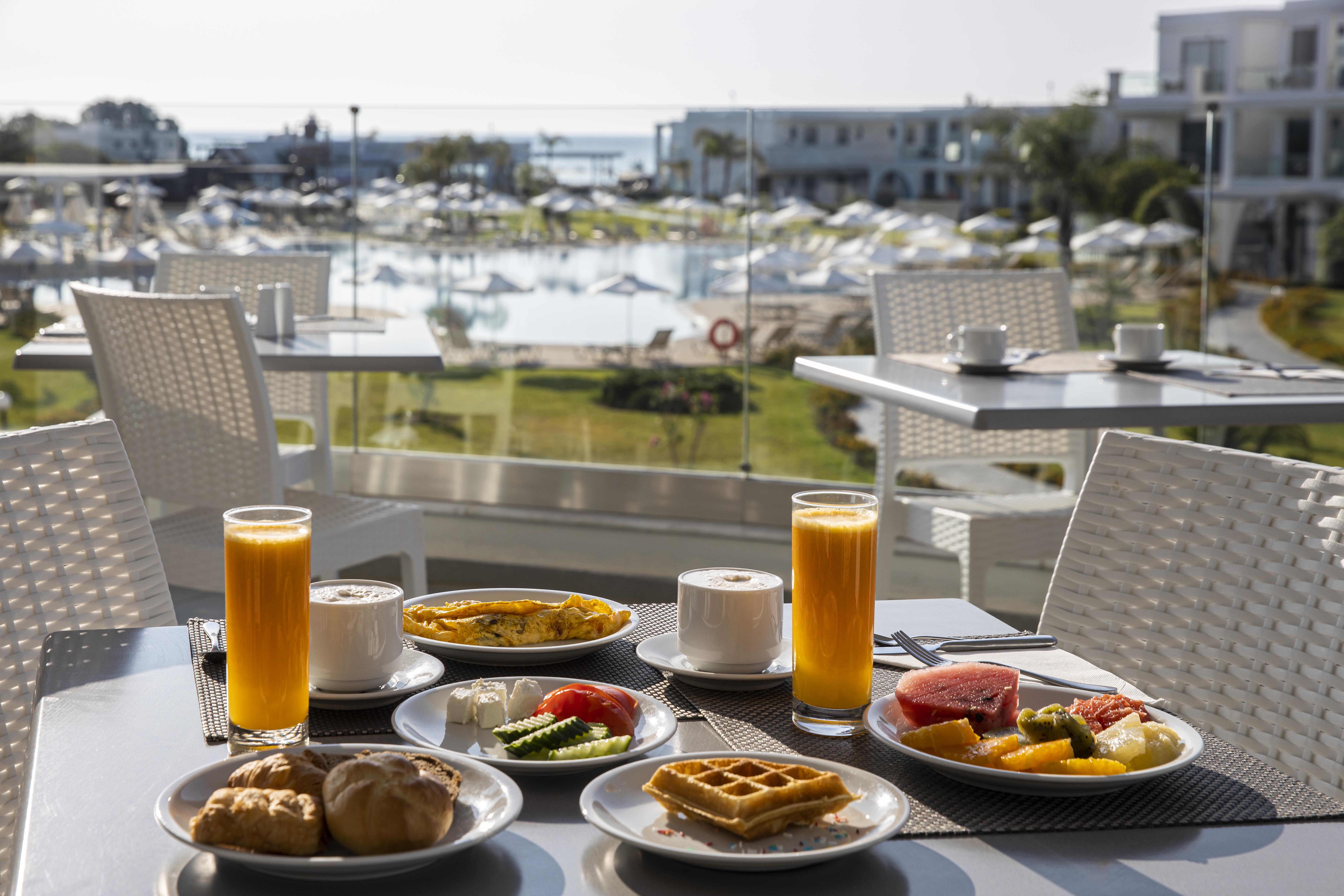 Asterias Beach Resort อาฟานโท ภายนอก รูปภาพ